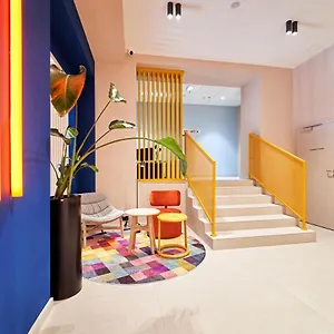 3* Otel Old Town